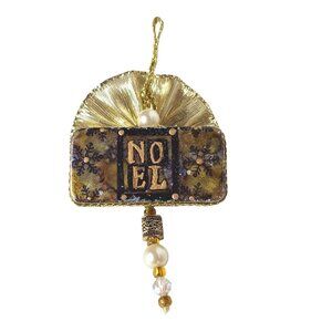 Vintage Noel Christmas Brooch Gold Tone Beaded Holiday Pin